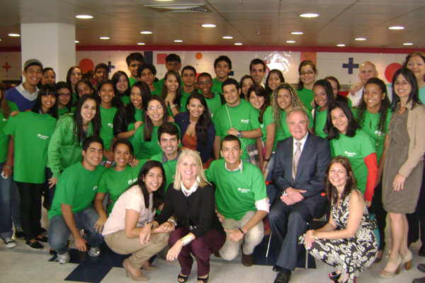 AVAA alcanzó la meta de becarios 2012