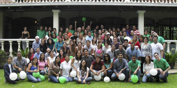 AVAA realiza primer encuentro Becario-Mentor 2013