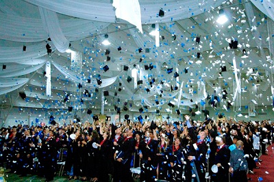 Felicitamos a los graduandos del primer cuatrimestre