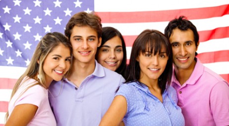 ¿Cómo se divide el proceso de aplicación para cursar estudios en EEUU?