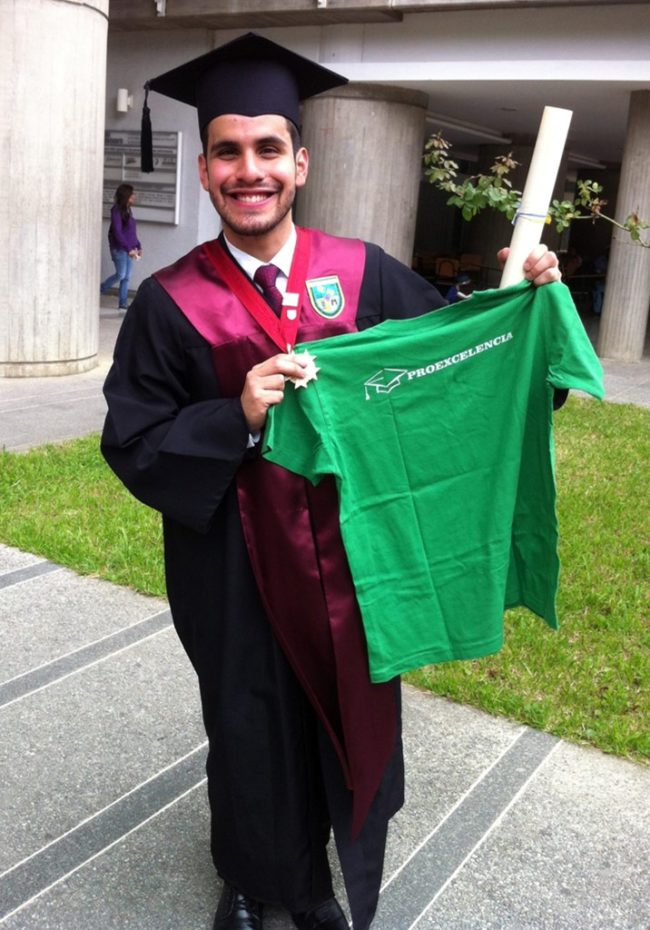 ¡A soplar las 74 velitas¡