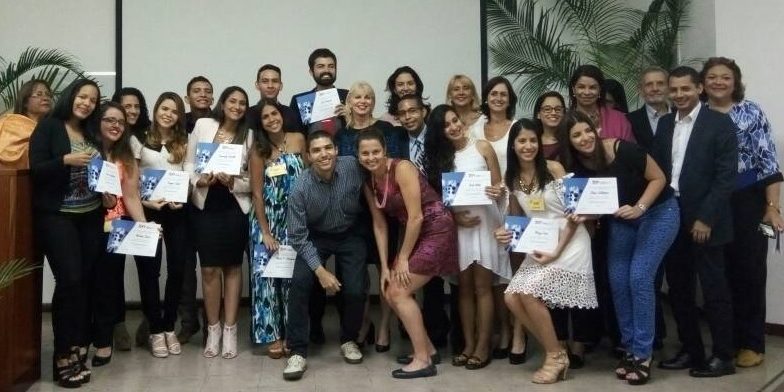 26 historias, sueños y metas que egresan de ProExcelencia AVAA