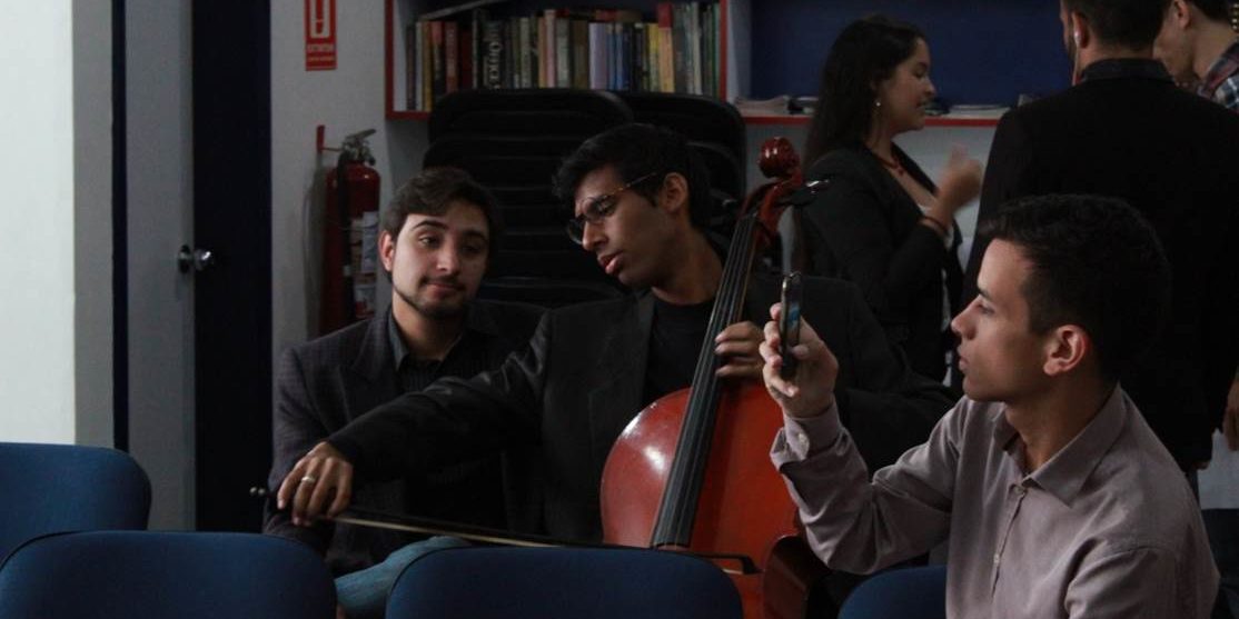 AVAA celebró su primer Show de Talentos