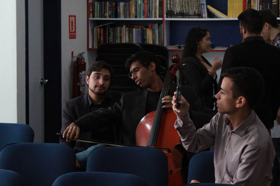 AVAA celebró su primer Show de Talentos