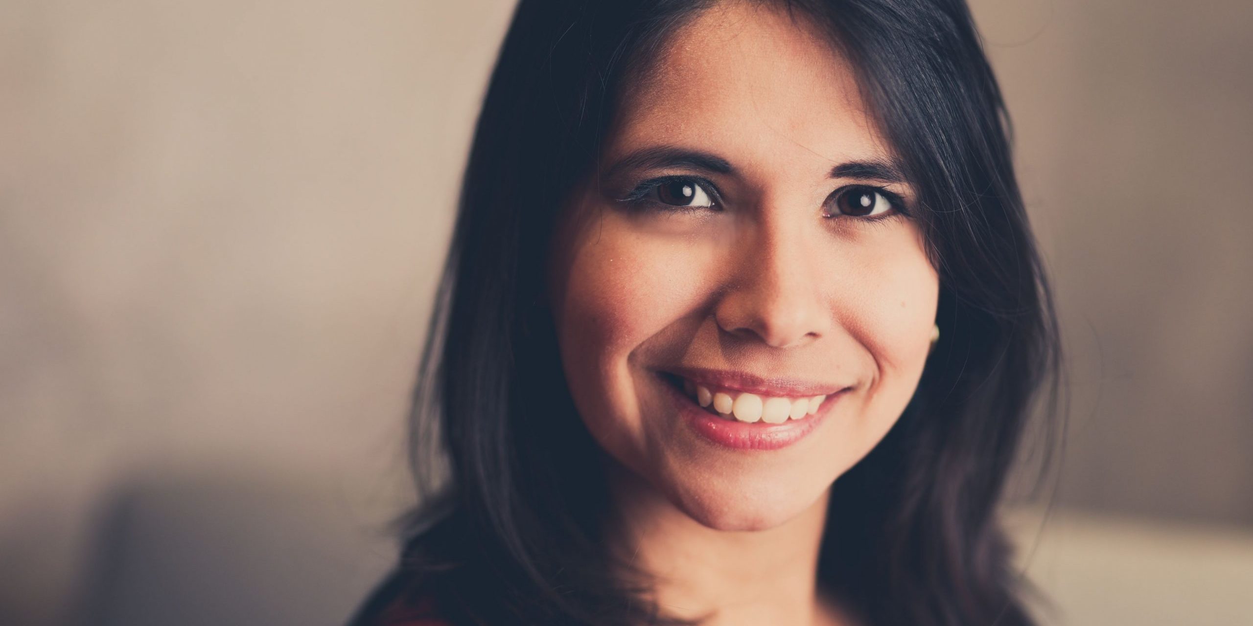 Anakarina Pérez Oropeza, egresada de Proexcelencia, obtuvo la mayor distinción de la Universidad de Cambridge