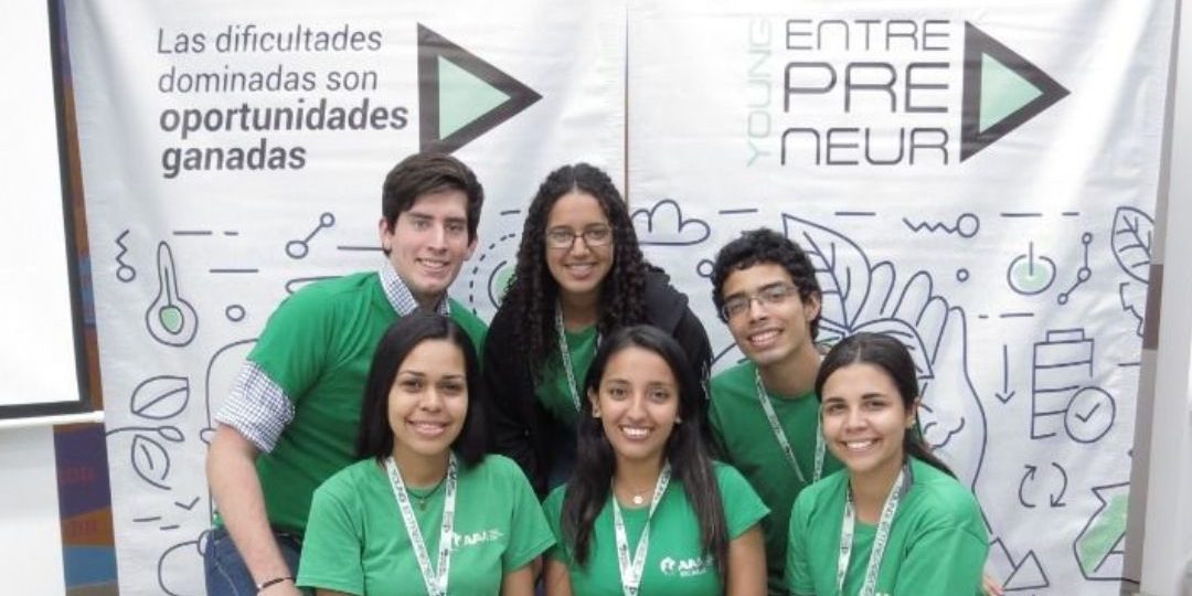 Seis becarios AVAA fueron seleccionados para participar en el Bootcamp Young Entrepreneur