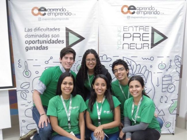 Seis becarios AVAA fueron seleccionados para participar en el Bootcamp Young Entrepreneur
