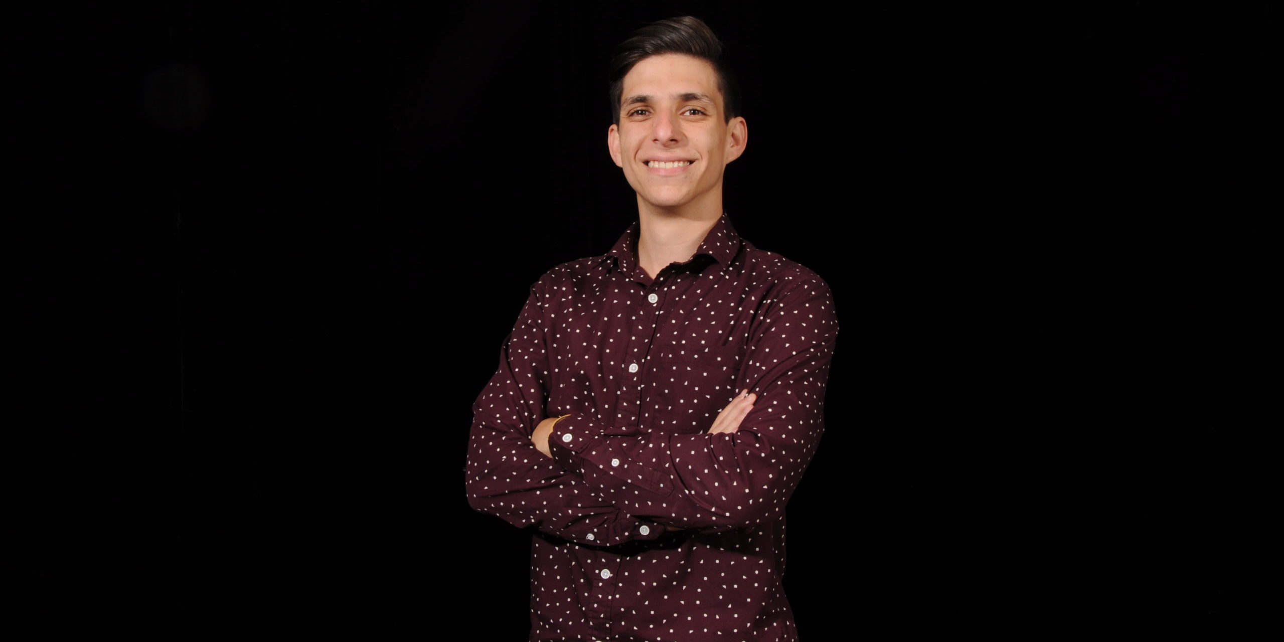 Nuestro egresado Andrés Montoya fue becado por el IESA